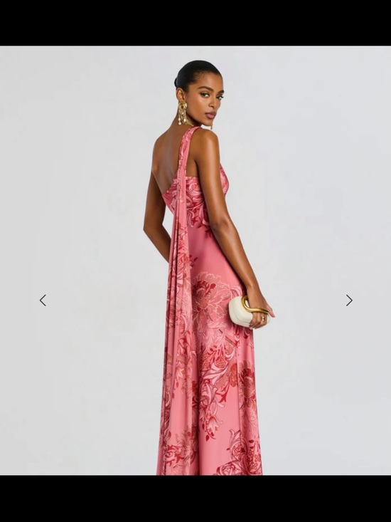 HEMANT & NANDITA Dresses & Skirts - RETROFETE / HEMANT & NANDITA Pink One-Shoulder Floral Evening Gown